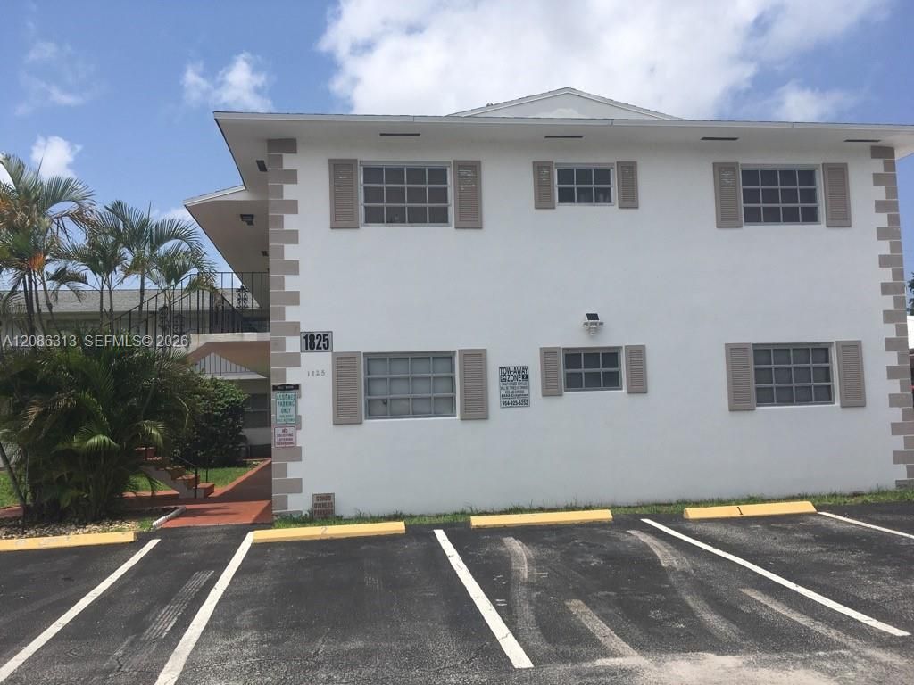 1825 Cleveland Street 5, Hollywood, FL 33020
