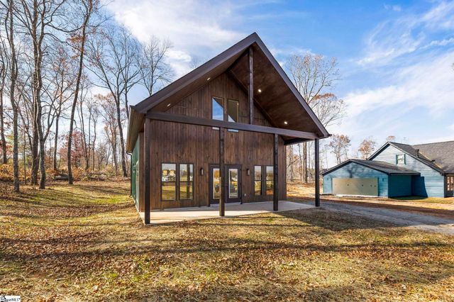 424 Fowler Road, Campobello, SC 29322