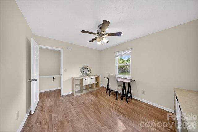 2354 Castlecomer Drive, Charlotte, NC 28262