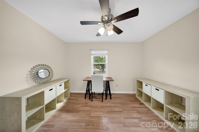 2354 Castlecomer Drive, Charlotte, NC 28262