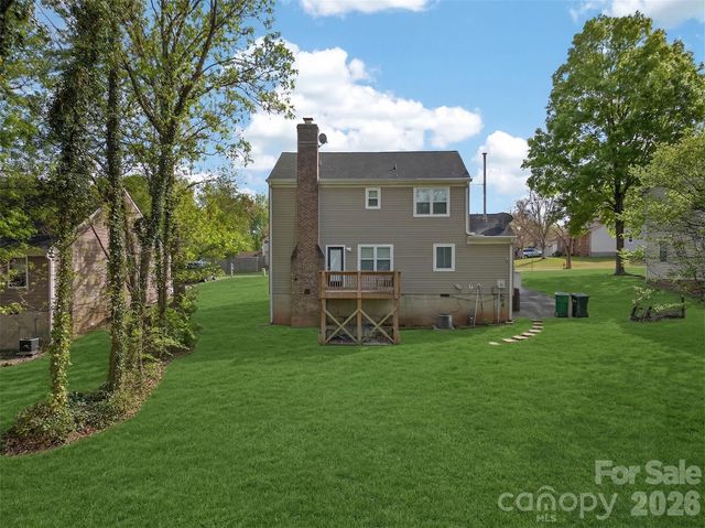 2354 Castlecomer Drive, Charlotte, NC 28262