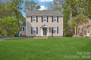 2354 Castlecomer Drive, Charlotte, NC 28262