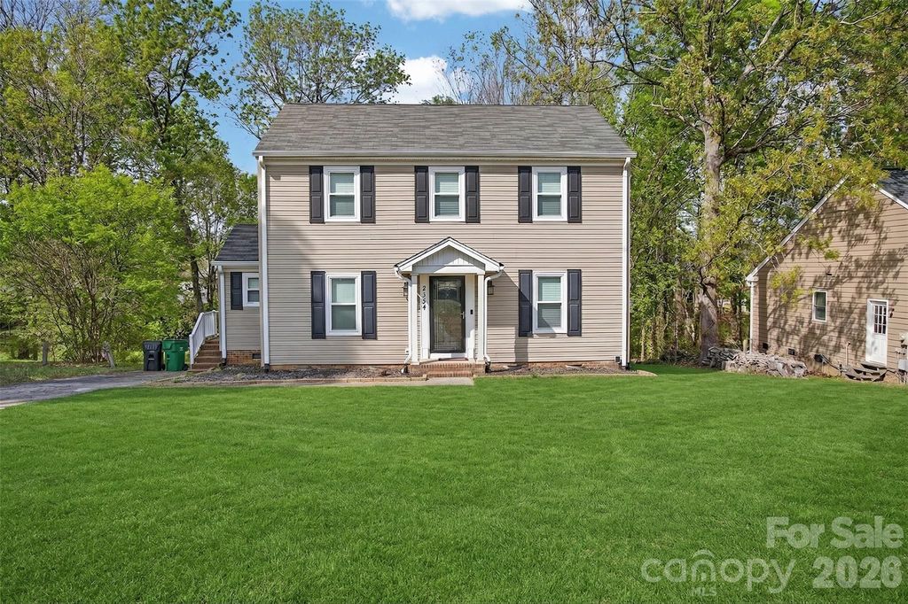 2354 Castlecomer Drive, Charlotte, NC 28262
