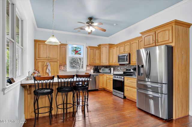 2104 Mole Drive, Bay Saint Louis, MS 39520