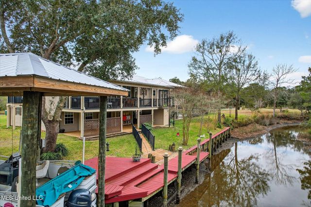 2104 Mole Drive, Bay Saint Louis, MS 39520