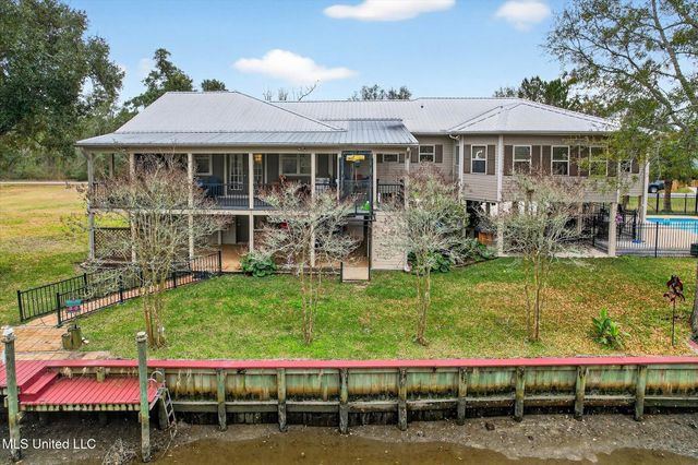2104 Mole Drive, Bay Saint Louis, MS 39520