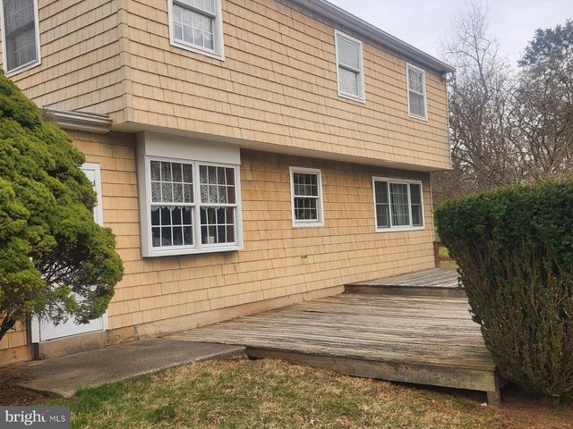2486 NIBLIC PL, Warrington, PA 18976