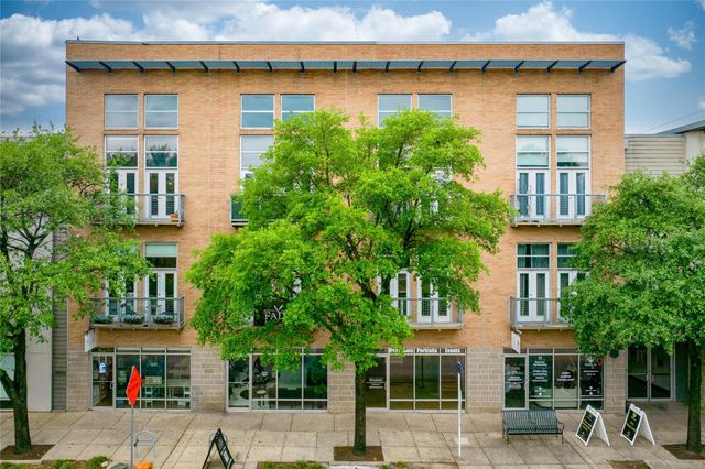 1601 E Cesar Chavez ST 104, Austin, TX 78702