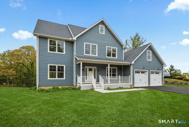 8 Ridgewood Club Road, Prospect, CT 06712
