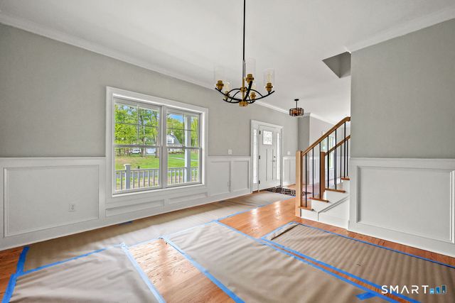 8 Ridgewood Club Road, Prospect, CT 06712