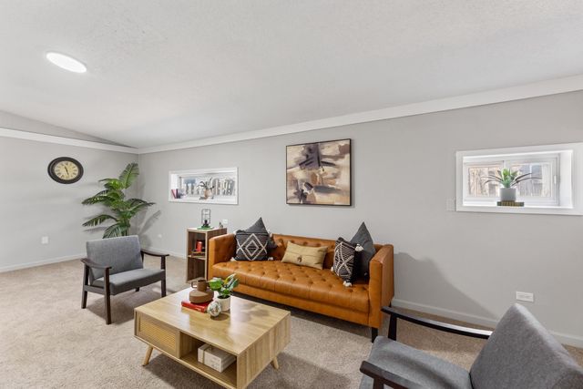 412 E 63rd St N, Park City, KS 67219