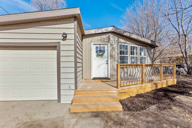 412 E 63rd St N, Park City, KS 67219