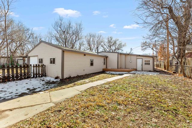 412 E 63rd St N, Park City, KS 67219