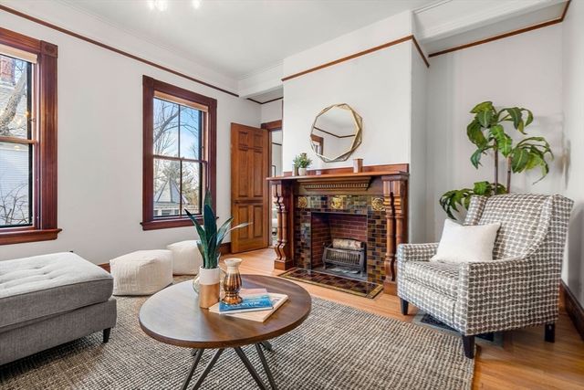 44 Putnam, Newton, MA 02465