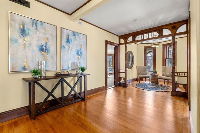44 Putnam, Newton, MA 02465