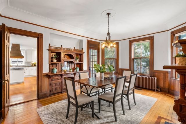 44 Putnam, Newton, MA 02465