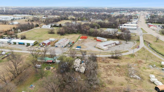 404 N Maple, Pryor, OK 74361