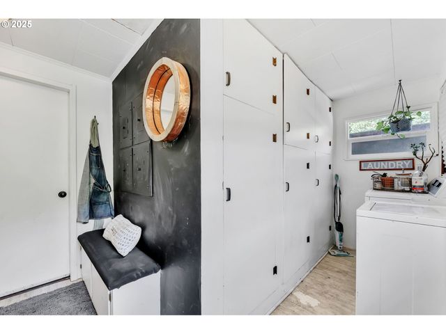 23620 STATE HIGHWAY 38, Elkton, OR 97436