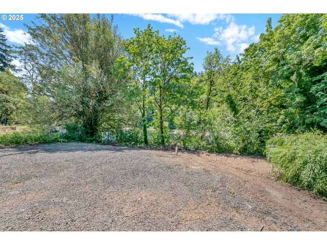 23620 STATE HIGHWAY 38, Elkton, OR 97436