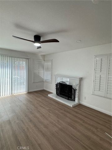 6180 Fremont Circle, Camarillo, CA 93012