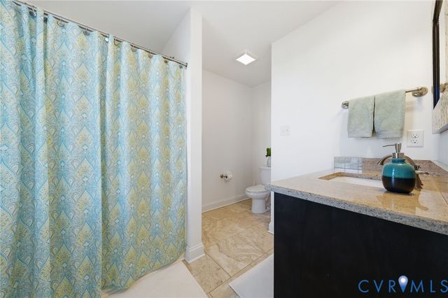 2007 Channel View Ter, Chester, VA 23836