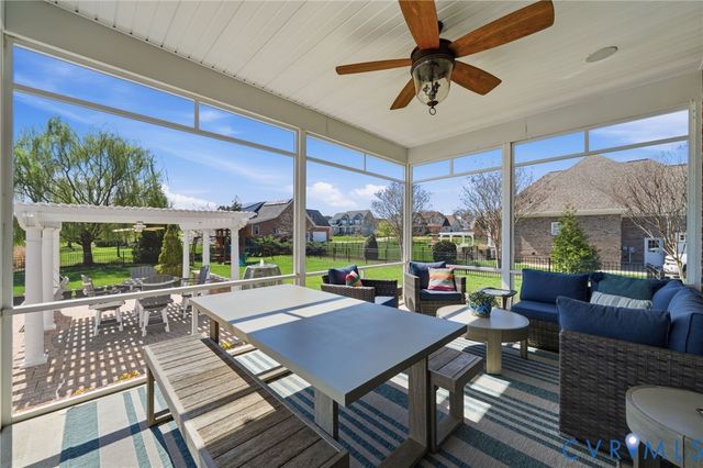 2007 Channel View Ter, Chester, VA 23836