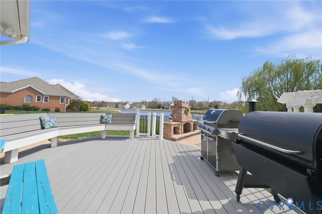 2007 Channel View Ter, Chester, VA 23836