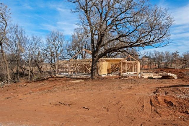 2201 Winter Ridge Road, Blanchard, OK 73010