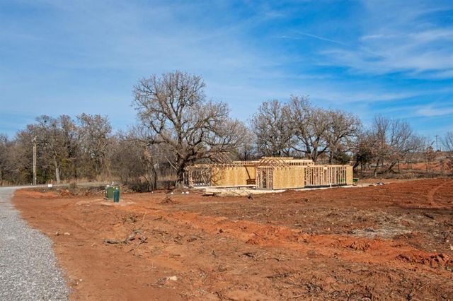 2201 Winter Ridge Road, Blanchard, OK 73010