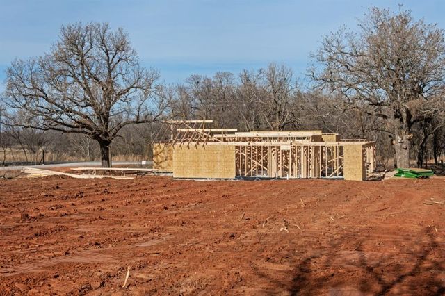 2201 Winter Ridge Road, Blanchard, OK 73010