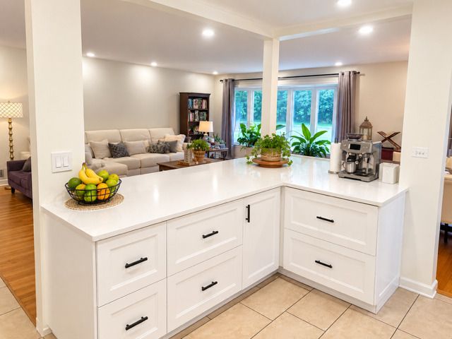 4262 W Pratt Avenue, Lincolnwood, IL 60712