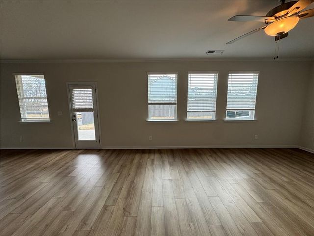 1129 Georgian Point Drive, Lawrenceville, GA 30045