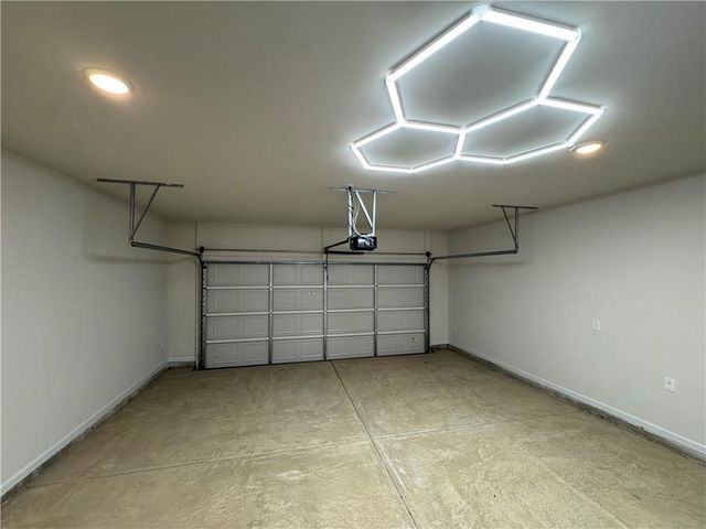 1129 Georgian Point Drive, Lawrenceville, GA 30045