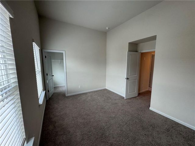 1129 Georgian Point Drive, Lawrenceville, GA 30045