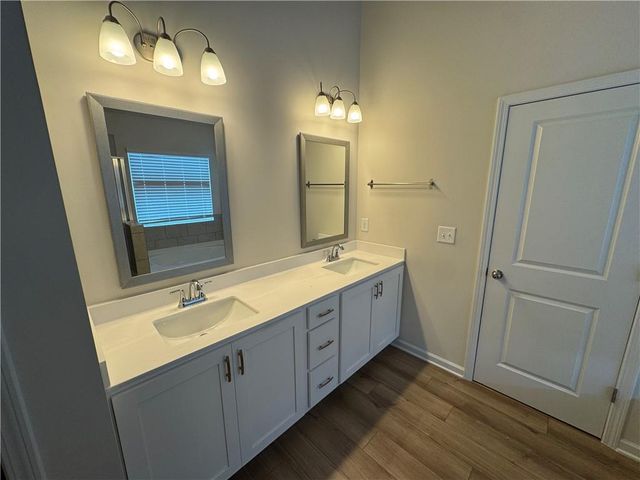 1129 Georgian Point Drive, Lawrenceville, GA 30045