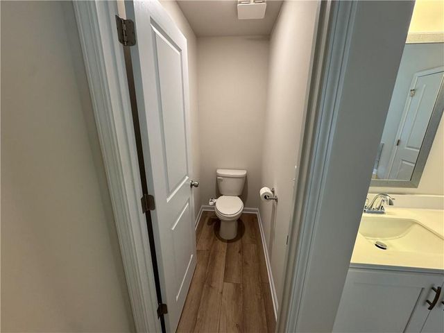 1129 Georgian Point Drive, Lawrenceville, GA 30045