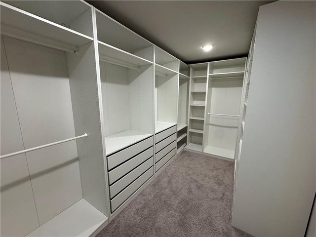 1129 Georgian Point Drive, Lawrenceville, GA 30045