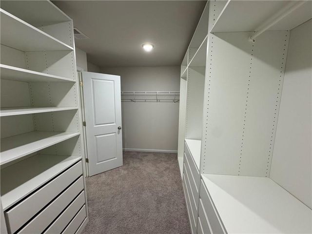 1129 Georgian Point Drive, Lawrenceville, GA 30045