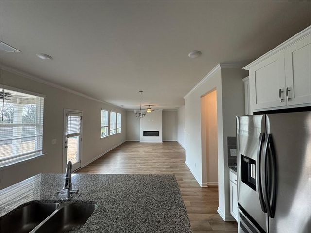 1129 Georgian Point Drive, Lawrenceville, GA 30045