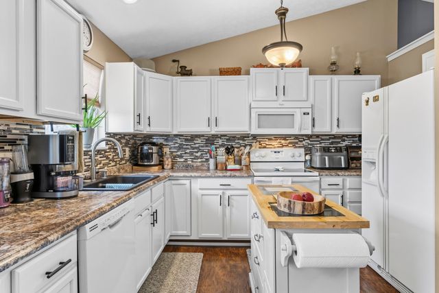 1132 Rocky Springs Road, Cynthiana, KY 41031