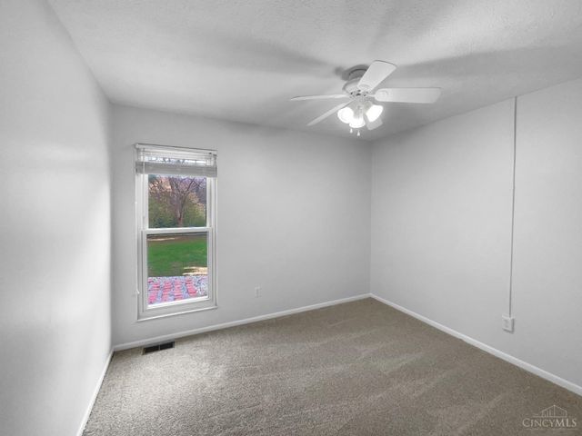 5819 Deer Run Drive, Deerfield Twp., OH 45040