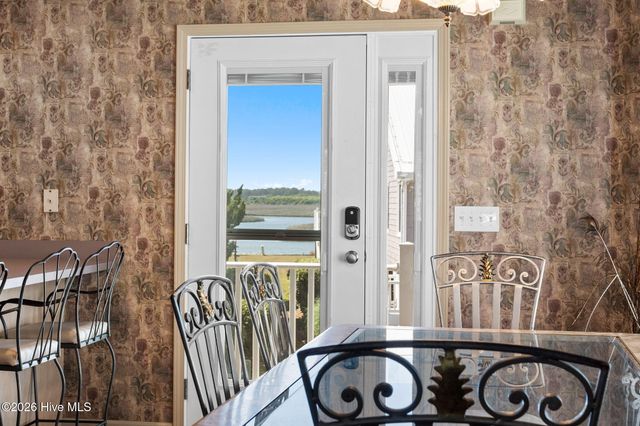 7 Bayberry Drive, Ocean Isle Beach, NC 28469