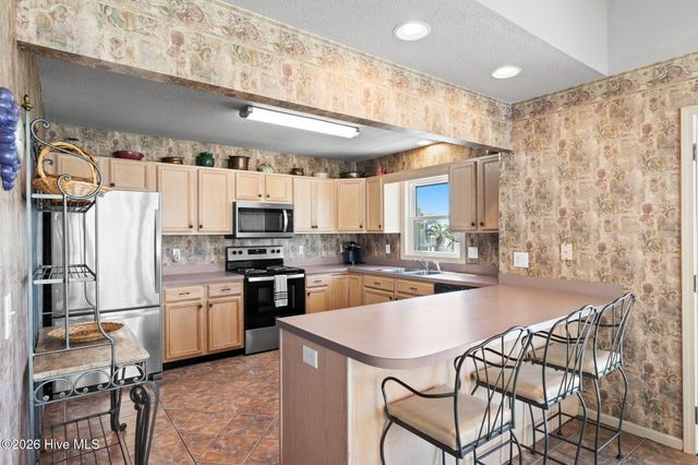 7 Bayberry Drive, Ocean Isle Beach, NC 28469