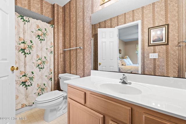 7 Bayberry Drive, Ocean Isle Beach, NC 28469