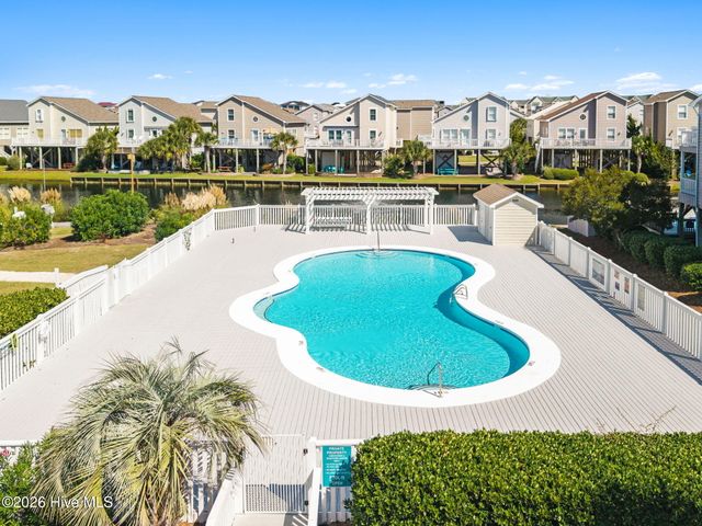 7 Bayberry Drive, Ocean Isle Beach, NC 28469