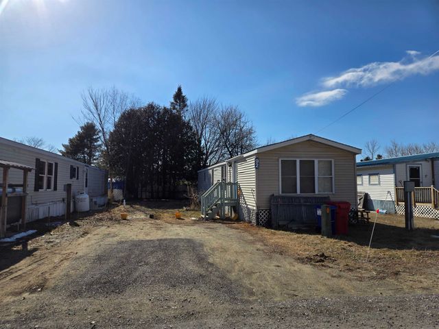 92 Rita Way, Milton, VT 05468