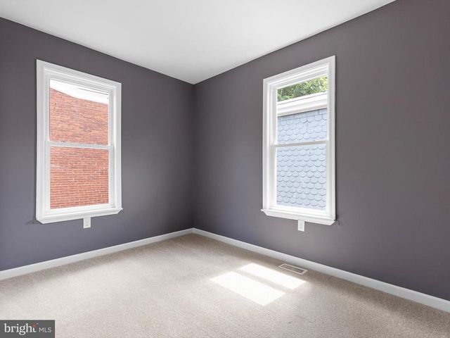 240 N RODNEY ST, Wilmington, DE 19805
