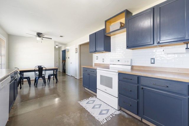 950 S Fm 486, Thorndale, TX 76577