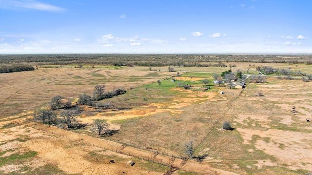 950 S Fm 486, Thorndale, TX 76577