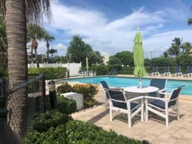 3400 N Ocean Drive 703, Riviera Beach, FL 33404